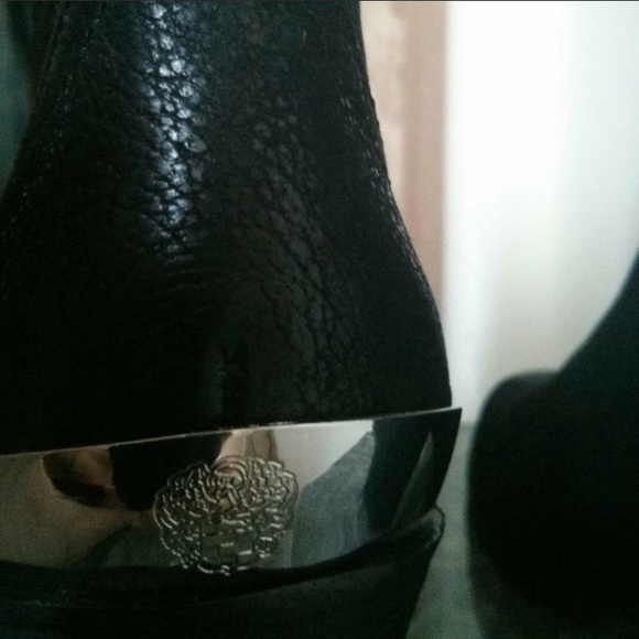 Like New Vince Camuto Leather Boots Size 7 M - Picture 8 of 8